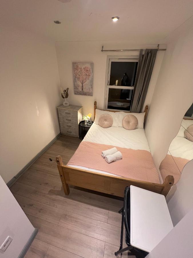 3 Bedroom Flat In King'S Cross, St Pancras'S. 8 People Лондон Экстерьер фото